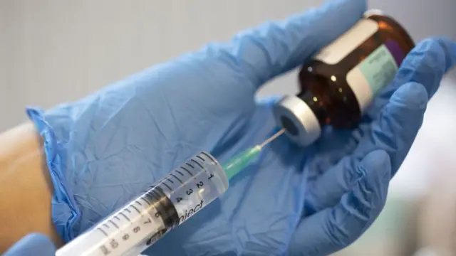 પ્રતીકાત્મક તસવીર