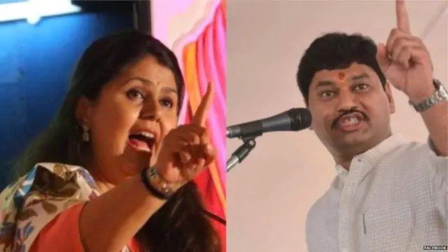 पंकजा आणि धनंजय मुंडे