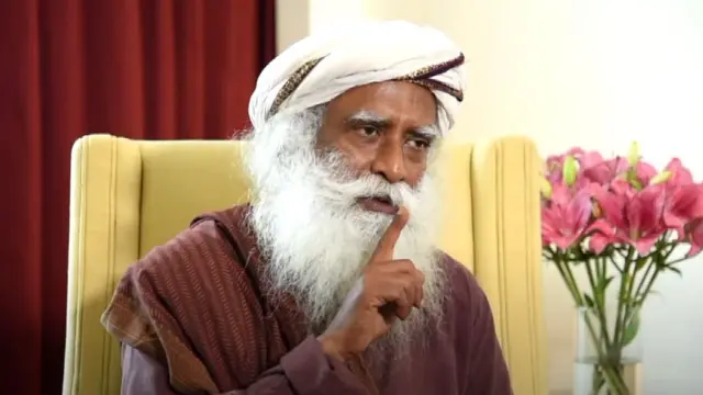 ఈషా ఫౌండేషన్ వ్యవస్థాపకుడు జగ్గీ వాసుదేవ్