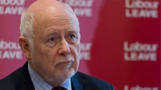 周四工党议员凯文·霍普金斯被停职