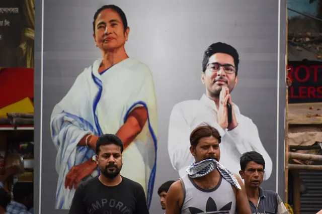  बिहारची सीमा नेपाळला लागून आहे तर पश्चिम बंगालची बांगलादेश आणि नेपाळला लागून आहे. या सीमा अनेक ठिकाणी खुल्या आहेत.