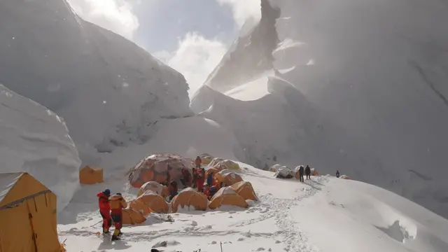 Эверест, Тибет