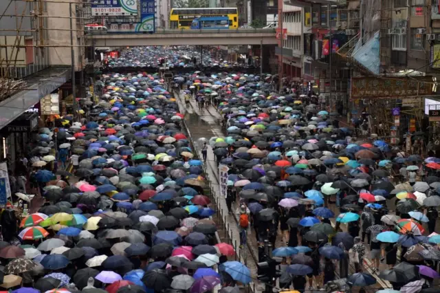 Дощовий марш