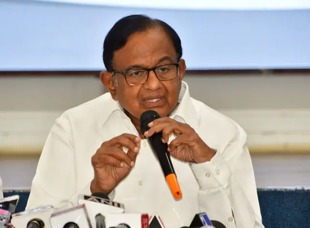 पी चिदंबरम