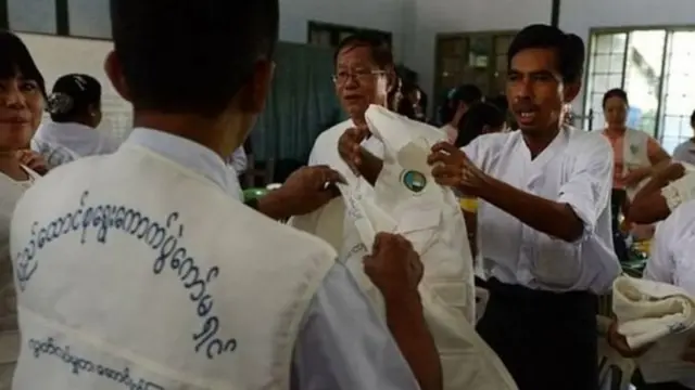 ရွေးကောက်ပွဲ ကော်မရှင်အသစ် ထပ်ဖွဲ့