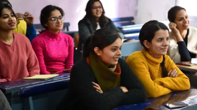 కాలేజీ విద్యార్థులు