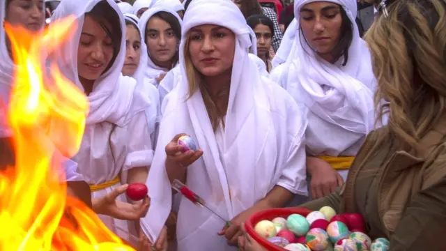 Yazidis celebram o ano novo no Iraqueaposta de futebol betabrilaposta de futebol bet2017.