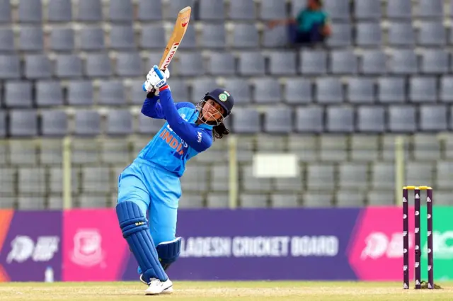 Smriti Mandhana, स्मृति मंधाना