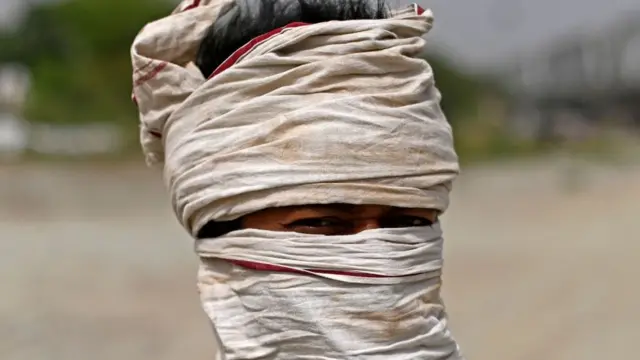 પ્રતીકાત્મક તસવીર