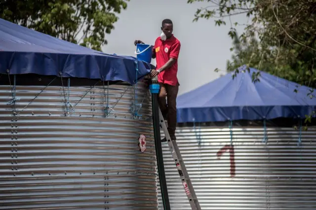 ซูดาน, ภัยแล้ง, ยูกันดา