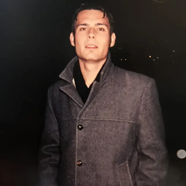 Jesse, 19 yaşında, işler kötüye gitmeden önce.