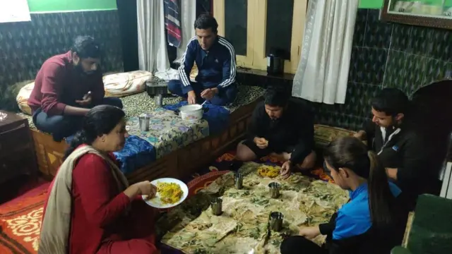 कोरोना कश्मीर