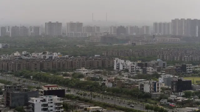 बहुमंजिला इमारतें