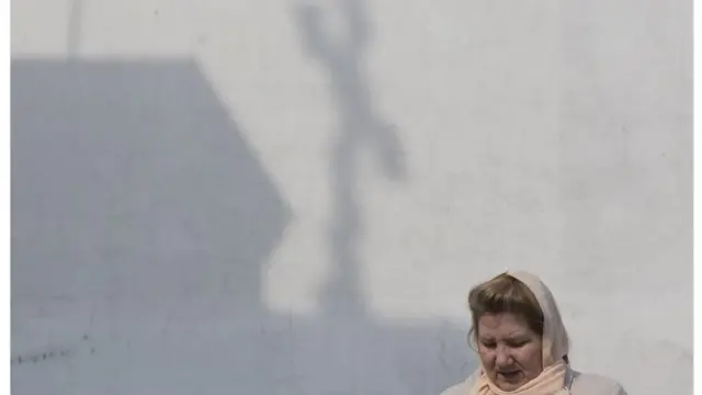 прихожанка в Киево-Печерской Лавре