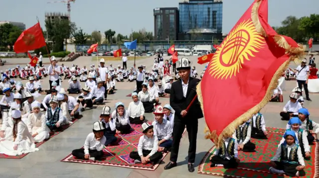 Билим берүү