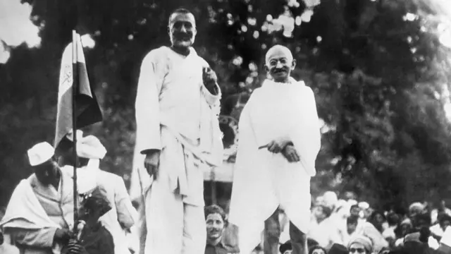 ગાંધી અને ફ્રન્ટિયર ગાંધી