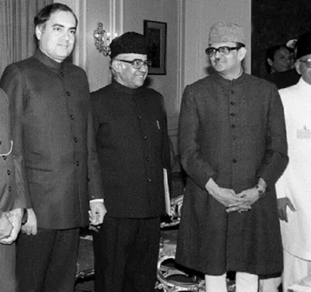 राजीव गांधी, विश्वनाथ प्रताप सिंह