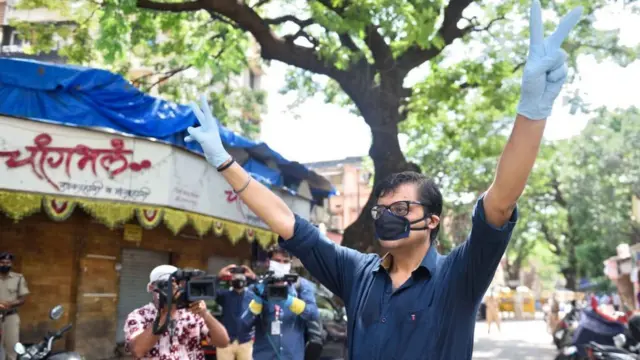 अर्नब गोस्वामी के साथ कोर्ट में क्या हुआ?