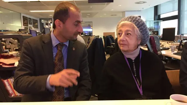 لیکوال د پاچا امان الله خان له لور شهزادۍ هندیه سره