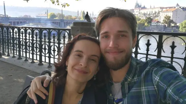 vsevolod sa devojkom