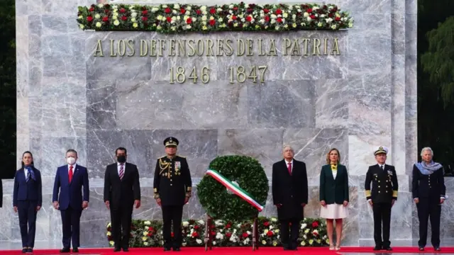 Celebração dos heróis infantis no 174º aniversário da façanha