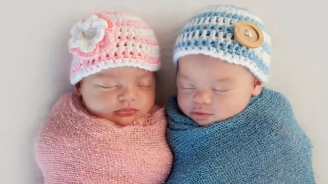 বিশ্বস্বাস্থ্য সংস্থার মতে প্রতি ১০০টি মেয়ে শিশুর জন্মের বিপরীতে ছেলে শিশু জন্মায় ১০৫টি