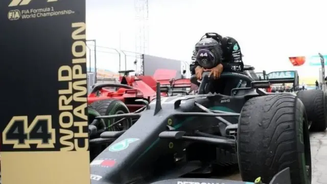 гамільтон формула-1