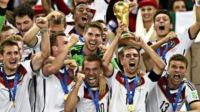 2014 உலக கோப்பையை வென்ற ஜெர்மனி அணி