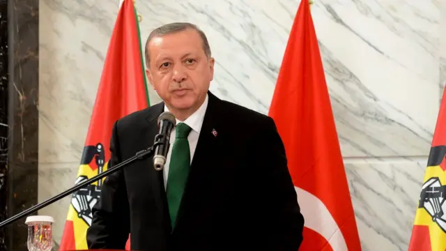 นายเรเจป ทายยิป แอร์โดอัน ผู้นำตุรกี