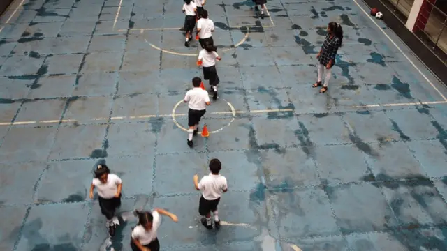 விளையாட்டு