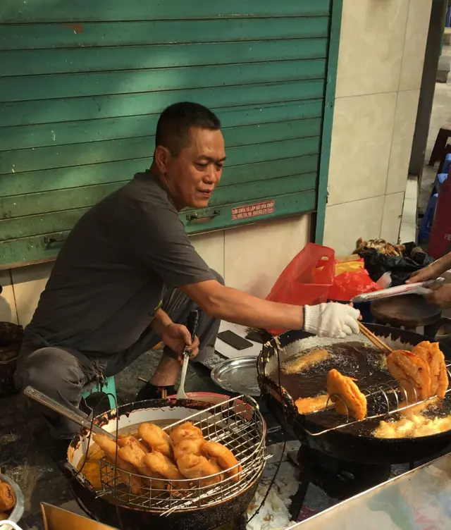 Đạp xe xuyên Việt