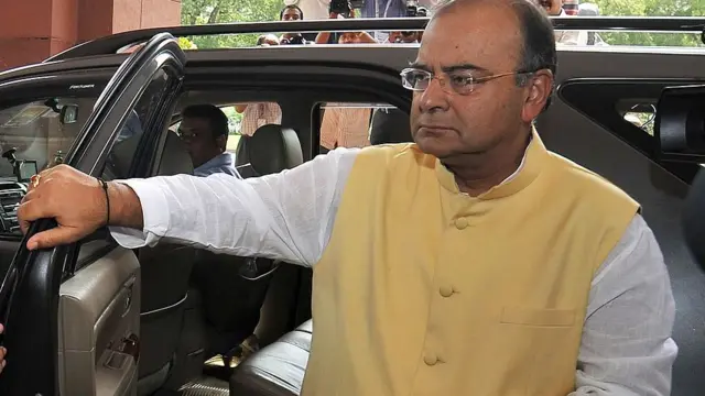 वित्त मंत्री अरुण जेटली