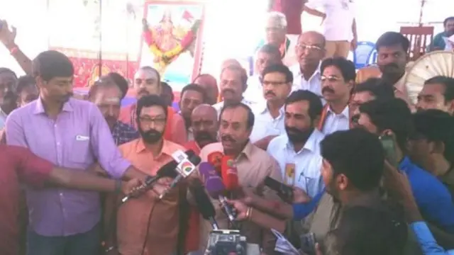 மாணிக்கவாசகர் புத்தகம்: சைவ சித்தாந்த பேராசிரியரை இந்துத்துவ அமைப்புகள் எதிர்ப்பது ஏன்?