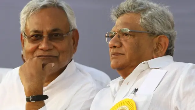 नीतीश कुमार- सीताराम येचुरी