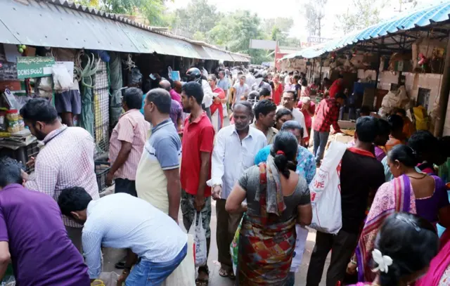 విశాఖలో కరోనా భయం