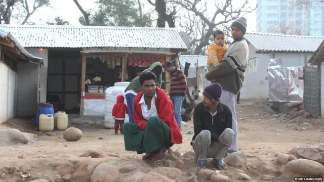 जम्मू के सीमावर्ती इलाके में रोहिंग्या मुसलमान