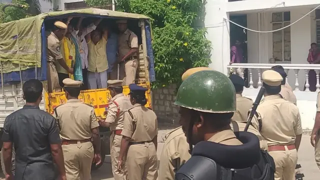 టీడీపీ నాయకుల అరెస్టులు