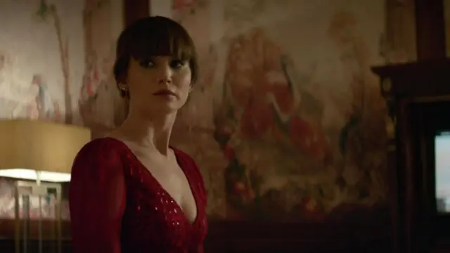 "Красный воробей"