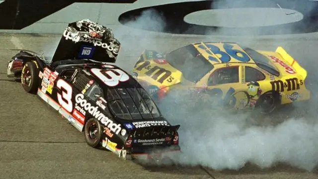 El accidente que causó la muerte de Dale Earnhardt.