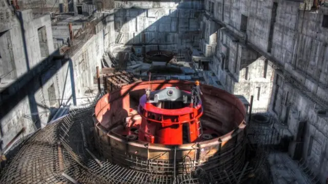 "Камбар-Ата-2" ГЭСинин биринчи агрегаты