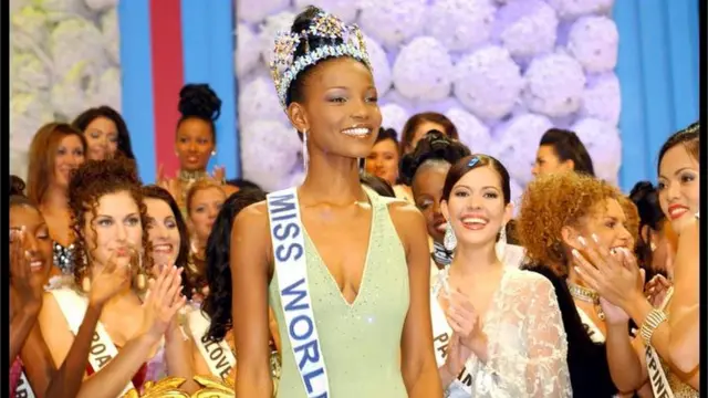 Agbani Darego bu onye agbụrụ ojii mbu tụrụ ugo dịka Miss World