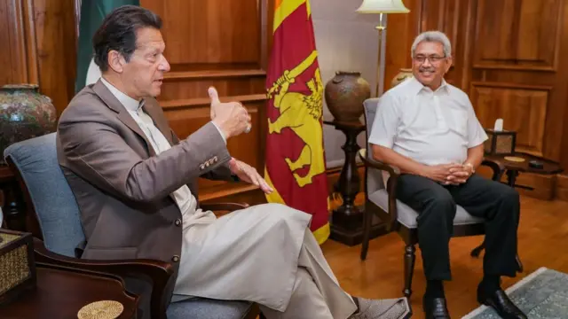 පාකිස්තාන සංචාරකයන්ට ශ්‍රී ලංකා ජනපතිගෙන් ආරාධනයක්
