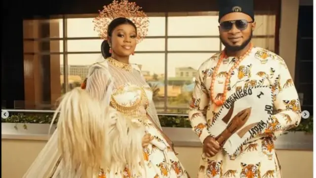 Ikejiofor Ella na di ya ji akwa Isi Agu uwe agbamakwụkwọ ha