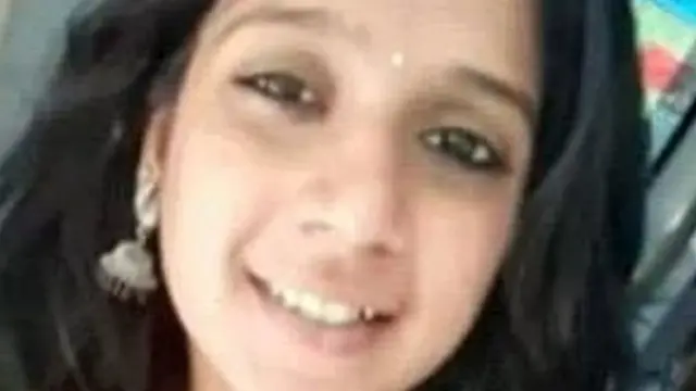 சுபஸ்ரீ