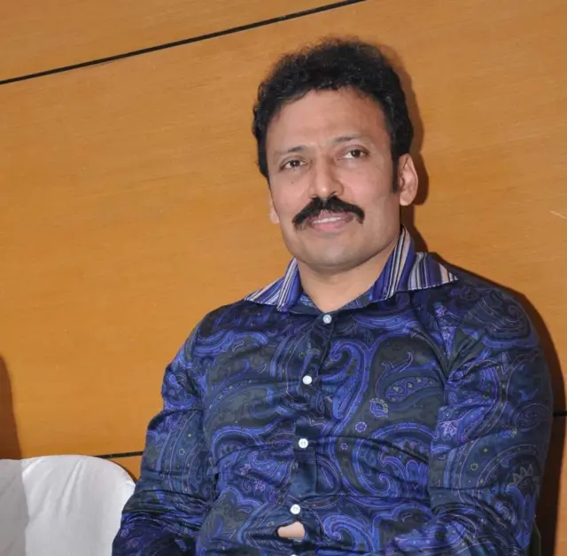 முன்னாள் டி.ஜி.பி ரவி.