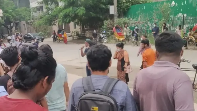 আন্দোলন।