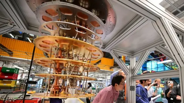 Laboratoire d'informatique quantique sur le campus Google Quantum AI à Goleta, Californie