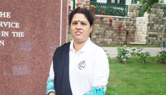 శ్యామల కుందర్