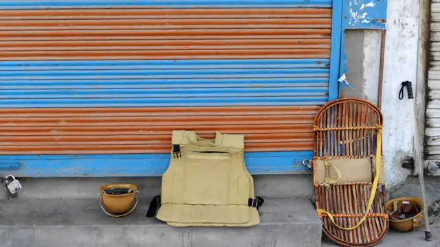 પોલીસકર્મીના રક્ષા કવચની તસવીર