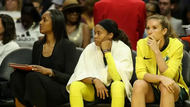 Di titik 'naik', sumber daya tubuh dialokasikan untuk keadaan darurat, menghasilkan kewaspadaan mental dan ketegangan otot yang lebih tinggi